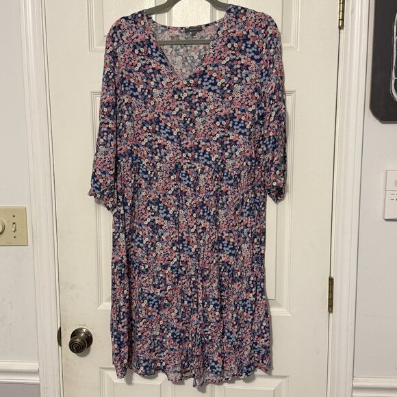 🌸Montego Floral V-Neck Midi Dress | Boho Chic Floral Dress | Size 40 EU 🌸 - Picture 1 of 4